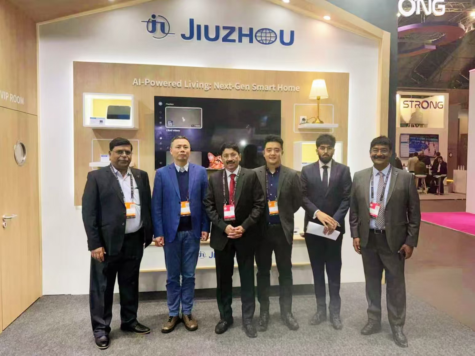 從深圳到阿姆斯特丹：深耕國(guó)際市場(chǎng)！深圳九洲電器攜創(chuàng)新產(chǎn)品閃耀荷蘭IBC